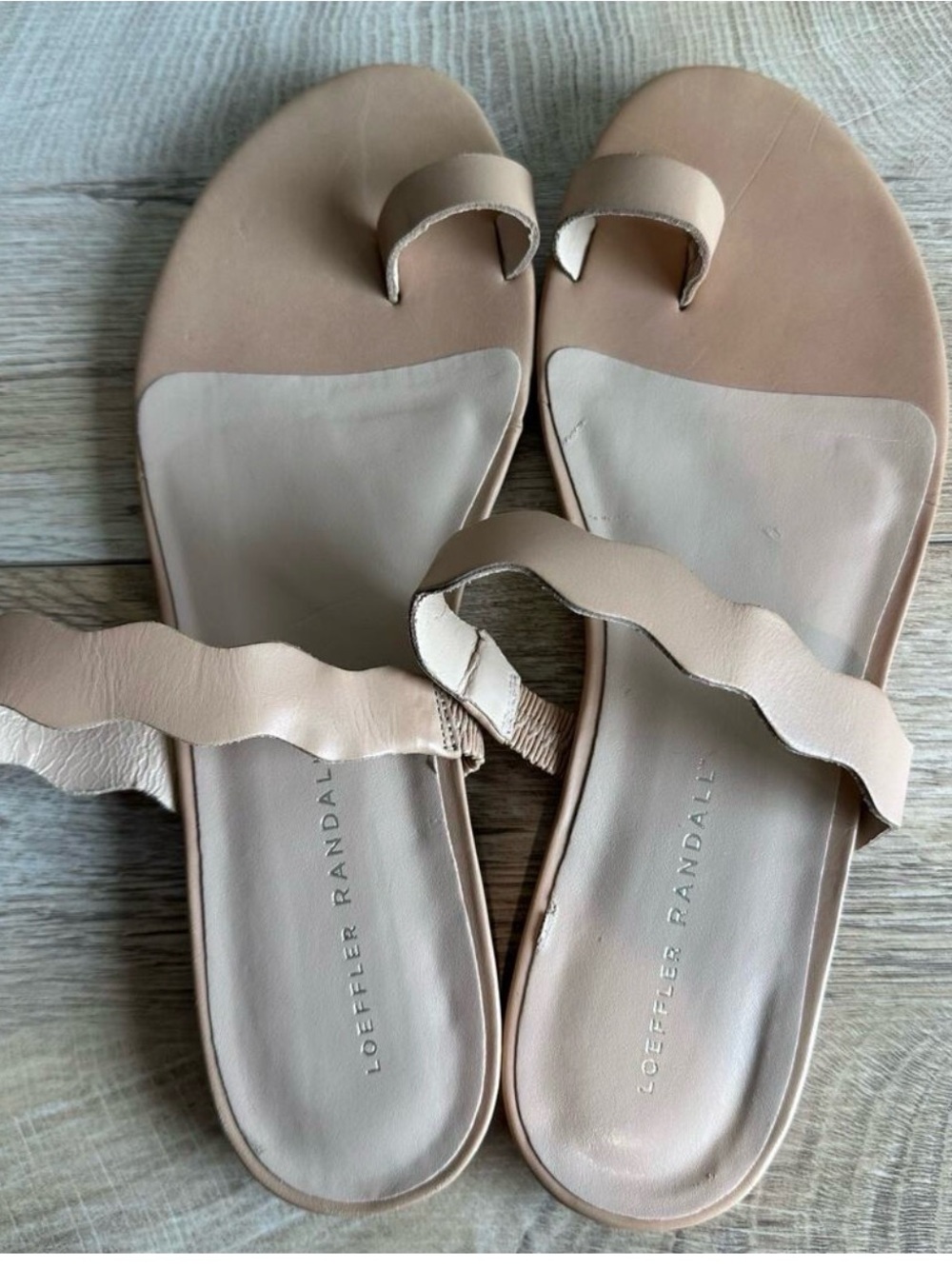 Loeffler Randall Petal Toe Ring Sandal Wheat 10 - Picture 2 of 12